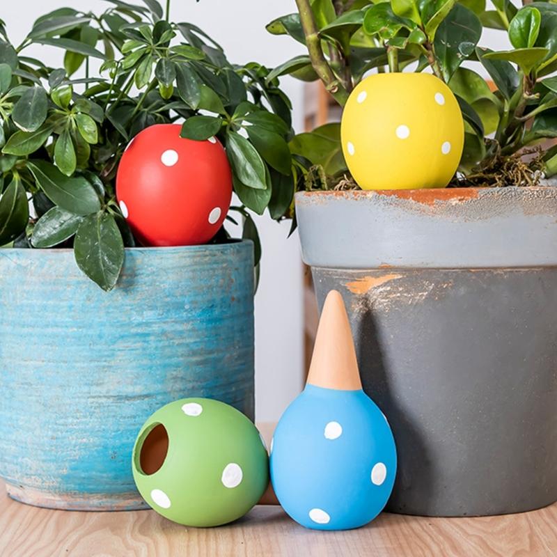 Vasi per irrigazione in cerami - Gardening Tools Description recensione e prezzo